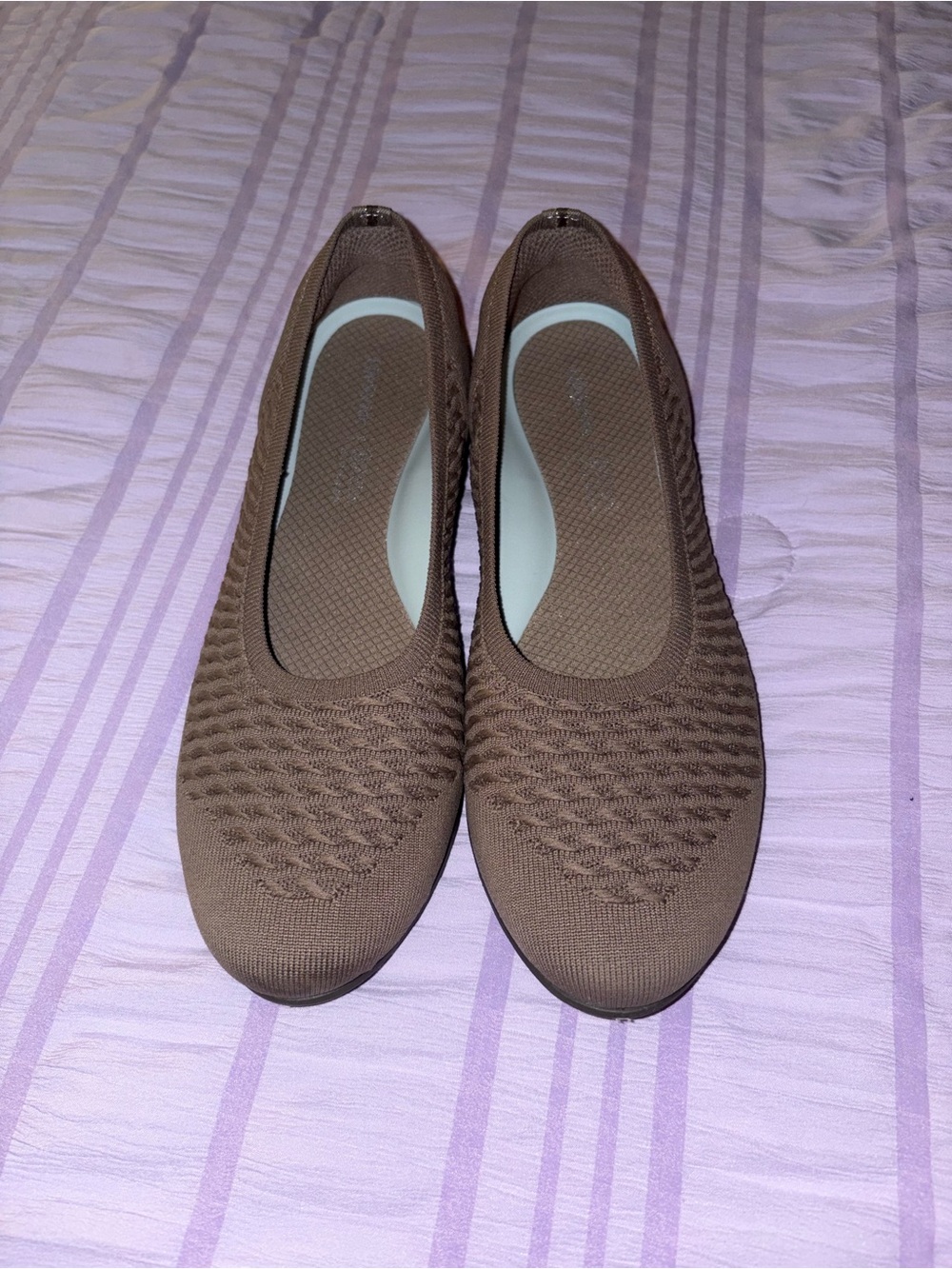 Women’s Brown Knit Slip-On Flats - Comfortable Everyday Shoes 10w